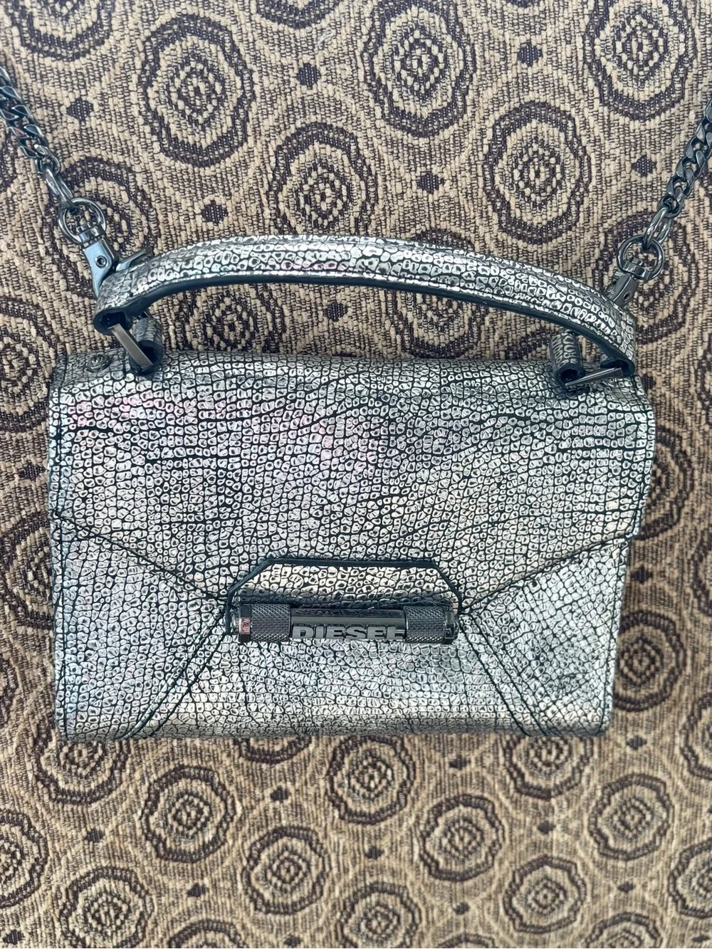 Diesel Metallic Silver Leather  Crossbody Chain Wallet Purse - Picture 3 of 11